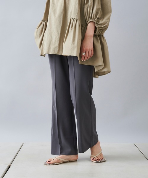 DouDou(ドゥドゥ)の「セミフレアイージーパンツ(その他パンツ・レディース・チャコールグレー/グリーン/バイオレット・36/38)」の4枚目の写真