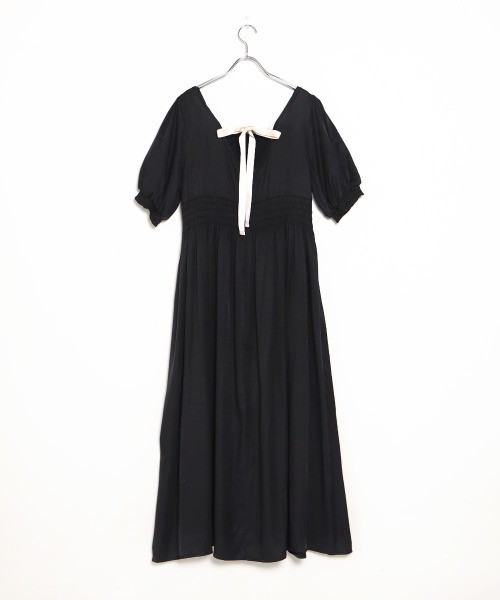 Bab（バブ）の「【WEB限定】配色バックリボンワンピース（ワンピース・レディース・ブラック/キャメル・38）」の5枚目の写真