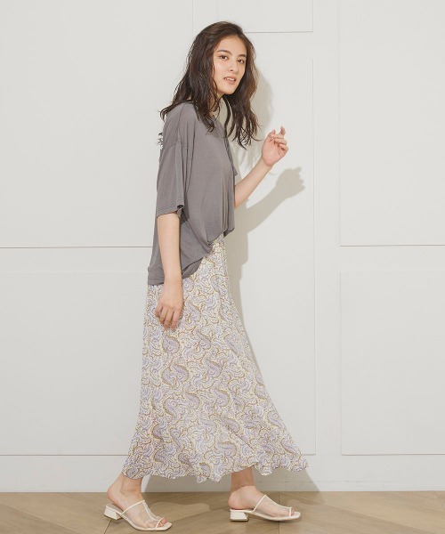 LIPSTAR(リップスター)の「シアーボイルペイズリー柄スカート(スカート・レディース・ブラック系その他/アイボリー・M)」の4枚目の写真