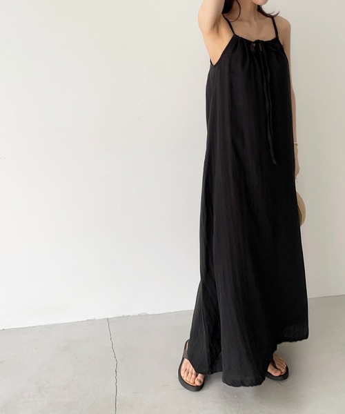 CANAL JEAN（キャナルジーン）の「RED CHOP WORKS(レッドチョップワークス) ガーゼキャミロングワンピース（ワンピース・レディース・ブラック/カーキ・38）」の4枚目の写真