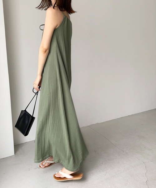 CANAL JEAN（キャナルジーン）の「RED CHOP WORKS(レッドチョップワークス) ガーゼキャミロングワンピース（ワンピース・レディース・ブラック/カーキ・38）」の9枚目の写真