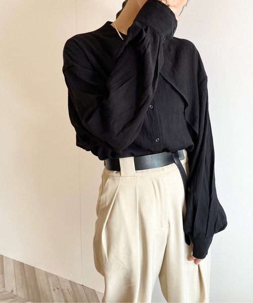 y/m by RIKA（イムバイリカ）の「楊柳ケープシャツ（シャツ/ブラウス・レディース・アイボリー/ブラック・FREE）」の5枚目の写真