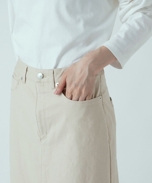 RIVE DROITE(リヴドロワ)の「こなれた雰囲気のある一枚 バックサテンロングスカート(スカート・レディース・ベージュ系その他/バーガンディー・36/38)」の19枚目の写真