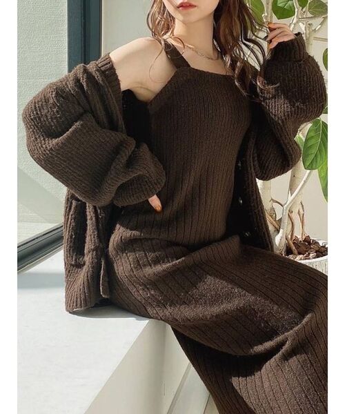 RESEXXY(リゼクシー)の「カラーニットカーディガン【セットアップ着用可能】(カーディガン/ボレロ・レディース・ベージュ/ブラウン/グリーン・FREE)」の2枚目の写真