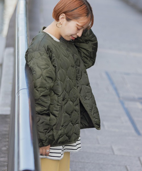 ITEMS URBANRESEARCH（アイテムズ アーバンリサーチ）の「瓢箪キルト中綿ブルゾン（ブルゾン・レディース・ブラック/ベージュ系その他/カーキ・FREE）」の3枚目の写真