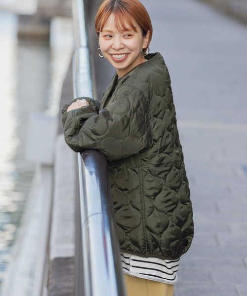 ITEMS URBANRESEARCH（アイテムズ アーバンリサーチ）の「瓢箪キルト中綿ブルゾン（ブルゾン・レディース・ブラック/ベージュ系その他/カーキ・FREE）」の7枚目の写真