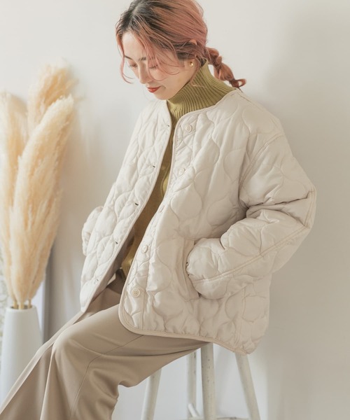 ITEMS URBANRESEARCH（アイテムズ アーバンリサーチ）の「瓢箪キルト中綿ブルゾン（ブルゾン・レディース・ブラック/ベージュ系その他/カーキ・FREE）」の4枚目の写真