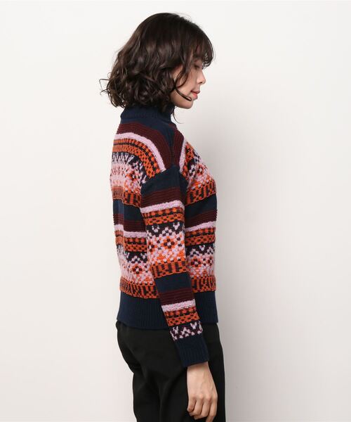 MAX&Co.（マックス アンド コー）の「MAX＆Co. [スケルモ] 3D ジャカード ニット（ニット/セーター・レディース・ネイビー・SMALL/MEDIUM/LARGE）」の6枚目の写真