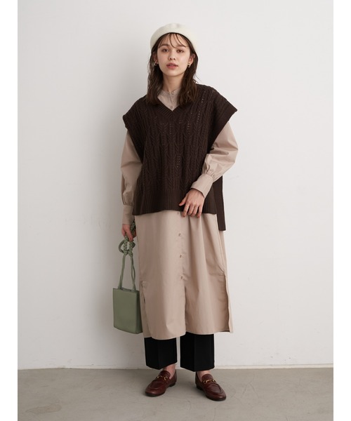 earth music&ecology（アースミュージックアンドエコロジー）の「透かし編ニットベスト ＊（ベスト・レディース・アイボリー/ブラック/ブラウン・FREE）」の11枚目の写真