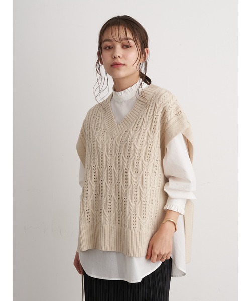 earth music&ecology（アースミュージックアンドエコロジー）の「透かし編ニットベスト ＊（ベスト・レディース・アイボリー/ブラック/ブラウン・FREE）」の19枚目の写真