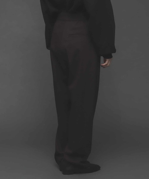 SENSE OF PLACE by URBAN RESEARCH(センスオブプレイスバイアーバンリサーチ)の「ハイウエストタックストレートパンツ(その他パンツ・レディース・アイボリー/ブラウン/ブラック・SMALL/MEDIUM/LARGE)」の6枚目の写真