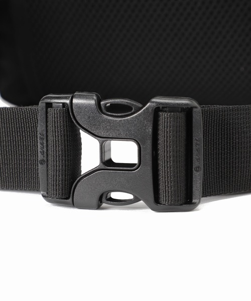 MADDEN（メデン）の「【MADDEN / メデン×JS】別注 ヒップバック（ボディバッグ/ウエストポーチ・メンズ・ブラック/グレー・FREE）」の4枚目の写真