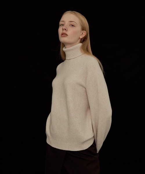 deBURN（デバーン）の「【deBURN 】ワッフルタートルネックニット / waffle turtle neck_KN（ニット/セーター・レディース・ライトベージュ/カーキ/ブラウン/アイボリー/ライトグレー/ブラック・FREE）」の7枚目の写真