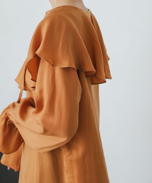 SENSE OF PLACE by URBAN RESEARCH（センスオブプレイスバイアーバンリサーチ）の「フリルカラーブラウス（シャツ/ブラウス・レディース・チャコールグレー/アイボリー/キャメル・ONE）」の15枚目の写真