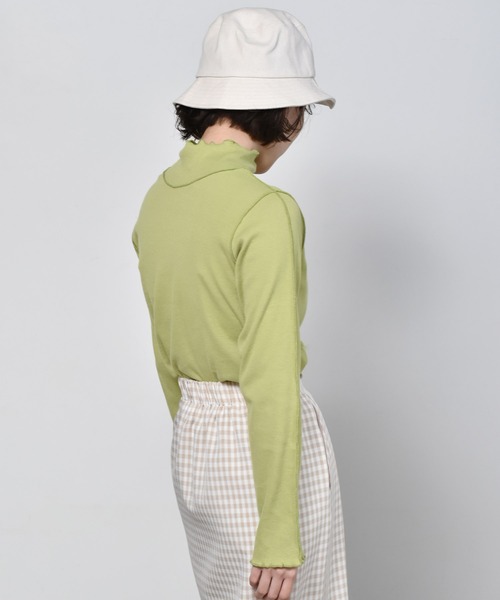 RETRO GIRL（レトロガール）の「メロウテレコハイネックTee（Tシャツ/カットソー・レディース・グリーン/オフホワイト/イエロー/ブラック・FREE）」の20枚目の写真