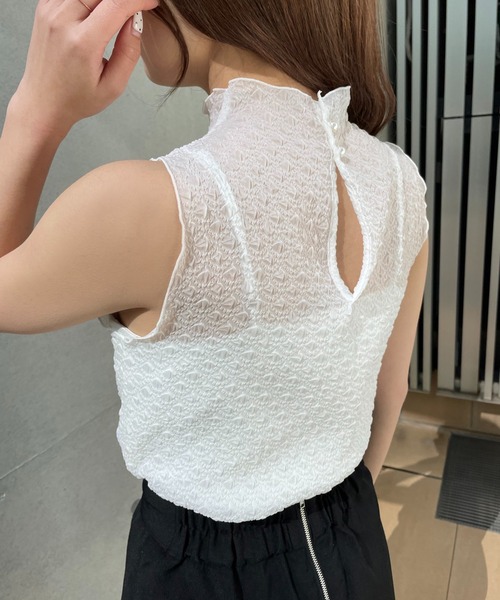 one after another NICE CLAUP(ワンアフターアナザーナイスクラップ)の「ノースリーブハイネックシアーインナー(タンクトップ・レディース・グレー/オフホワイト/アイボリー・FREE)」の6枚目の写真