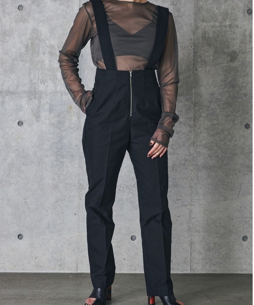 LA PEAU DE GEM（ラポドゥジェム）の「【LA PEAU DE GEM】ハイウエストジップサロペパンツ（その他パンツ・レディース・ブラック/ベージュ・S/M）」の13枚目の写真