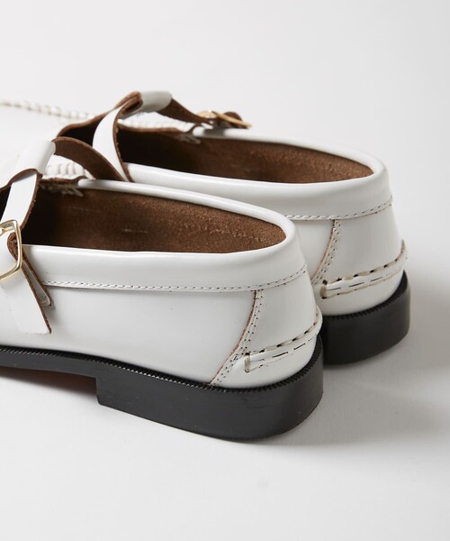 Firsthand（ファーストハンド）の「Firsthand/ファーストハンド ARTESANOS / アルテサノス　Tストラップローファー（ローファー・レディース・ホワイト/ブラック・38/37/36）」の5枚目の写真