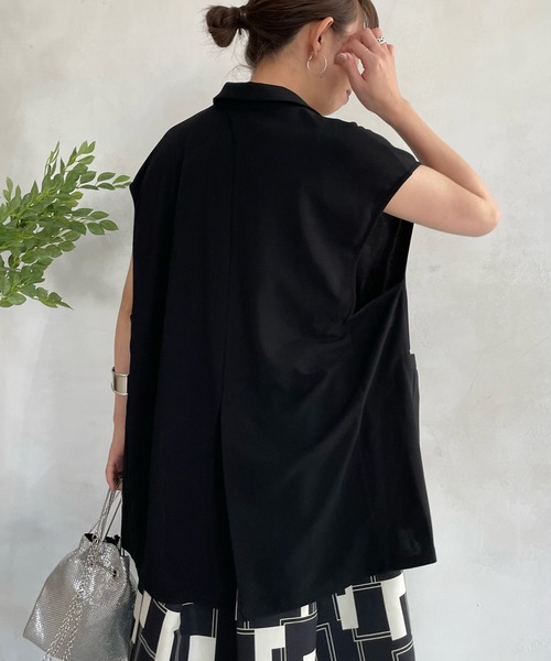 DouDou(ドゥドゥ)の「カットジョーゼットベスト(ベスト・レディース・ブラック/グレイッシュベージュ・FREE)」の8枚目の写真