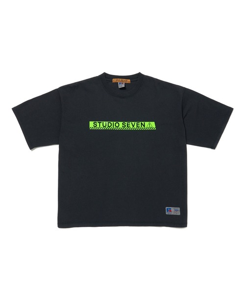 STUDIO SEVEN(スタジオ セブン)の「Russell Athletic x STUDIO SEVEN SS Tee 1【STUDIOSEVEN/スタジオセブン】(Tシャツ/カットソー・メンズ・グレー/ホワイト/カーキ/ブラック・MEDIUM/LARGE)」の3枚目の写真
