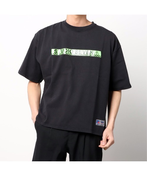 STUDIO SEVEN(スタジオ セブン)の「Russell Athletic x STUDIO SEVEN SS Tee 1【STUDIOSEVEN/スタジオセブン】(Tシャツ/カットソー・メンズ・グレー/ホワイト/カーキ/ブラック・MEDIUM/LARGE)」の13枚目の写真