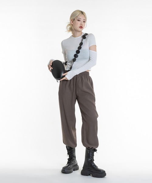 FOLLOWIN（フォロウィン）の「3WAYラウンドショルダーバッグ（ショルダーバッグ・レディース・ブラック・ONE SIZE）」の16枚目の写真