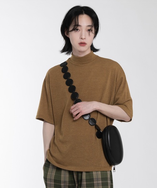 FOLLOWIN（フォロウィン）の「3WAYラウンドショルダーバッグ（ショルダーバッグ・レディース・ブラック・ONE SIZE）」の10枚目の写真