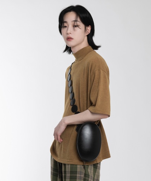 FOLLOWIN（フォロウィン）の「3WAYラウンドショルダーバッグ（ショルダーバッグ・レディース・ブラック・ONE SIZE）」の12枚目の写真