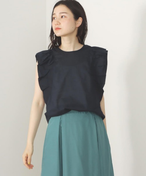 BEAMS HEART(ビームスハート)の「BEAMS HEART / バルーンスリーブ ブラウス(シャツ/ブラウス・レディース・オフホワイト/ネイビー/ブルー・FREE)」の7枚目の写真
