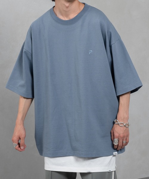 Perushu(ペルーシュ)の「ワンポイントロゴ刺繍Tシャツ(Tシャツ/カットソー・メンズ・オフホワイト/オリーブ/ブルーグレー/グレイッシュベージュ・MEDIUM/LARGE)」の1枚目の写真