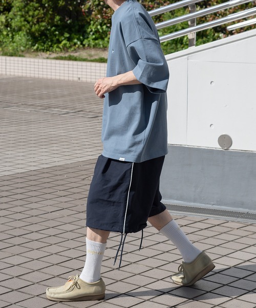 Perushu(ペルーシュ)の「ワンポイントロゴ刺繍Tシャツ(Tシャツ/カットソー・メンズ・オフホワイト/オリーブ/ブルーグレー/グレイッシュベージュ・MEDIUM/LARGE)」の15枚目の写真