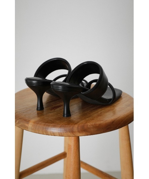 AZUL by moussy（アズールバイマウジー）の「CUSHION BELT SANDALS/クッションベルトサンダル（サンダル・レディース・ブラック/ブルー/ベージュ・LARGE/MEDIUM/SMALL）」の6枚目の写真