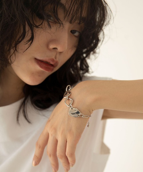 marjour（マージュール）の「[NICKEL FREE]PLATE BRECELET（ブレスレット・レディース・シルバー・FREE）」の15枚目の写真