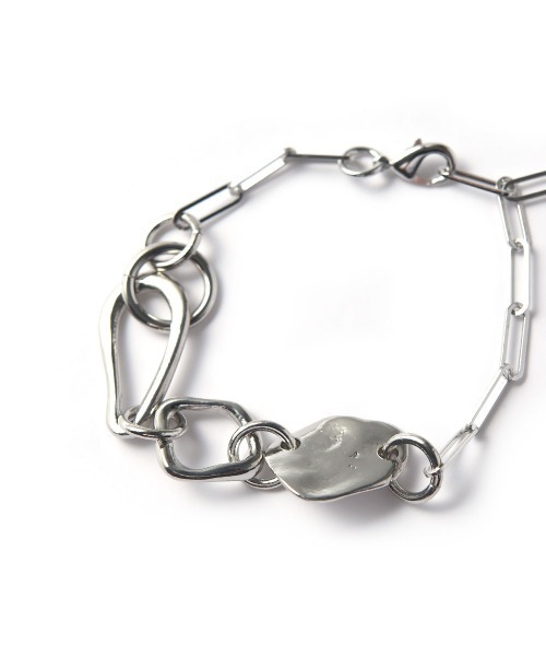 marjour（マージュール）の「[NICKEL FREE]PLATE BRECELET（ブレスレット・レディース・シルバー・FREE）」の3枚目の写真