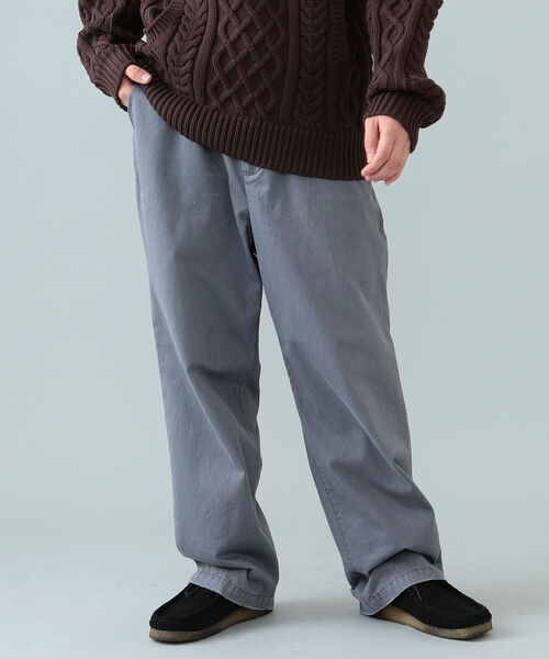 BEAMS(ビームス)の「BEAMS / フェード ワイド チノパンツ(チノパンツ・メンズ・ネイビー/ブラウン系その他3・S/M/L/XL)」の1枚目の写真