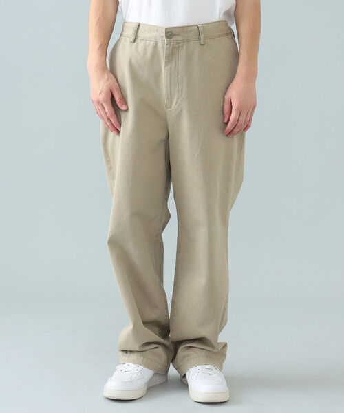 BEAMS(ビームス)の「BEAMS / フェード ワイド チノパンツ(チノパンツ・メンズ・ネイビー/ブラウン系その他3・S/M/L/XL)」の3枚目の写真