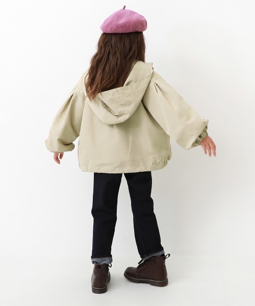 devirock（デビロック）の「2WAYで着られる バルーンシルエット マウンテンパーカー（マウンテンパーカー・キッズ・ダークカーキ/ベージュ/ピンクベージュ/パープル系3/ブラック/グリーン系/ブルー系/ネイビー・110cm/100cm/130cm/120cm/160cm/150cm/140cm）」の10枚目の写真