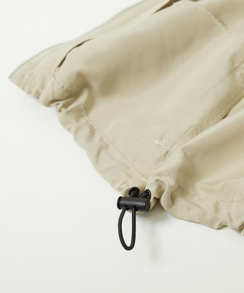 devirock（デビロック）の「2WAYで着られる バルーンシルエット マウンテンパーカー（マウンテンパーカー・キッズ・ダークカーキ/ベージュ/ピンクベージュ/パープル系3/ブラック/グリーン系/ブルー系/ネイビー・110cm/100cm/130cm/120cm/160cm/150cm/140cm）」の21枚目の写真