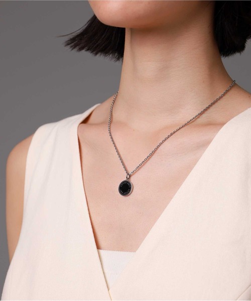 LION HEART（ライオンハート）の「【限定展開】“LH-1”サークルコインネックレス/サージカルステンレス（金属アレルギー対応）【LION HEART / ライオンハート】（ネックレス・メンズ・シルバー×ブラック・50cm）」の11枚目の写真