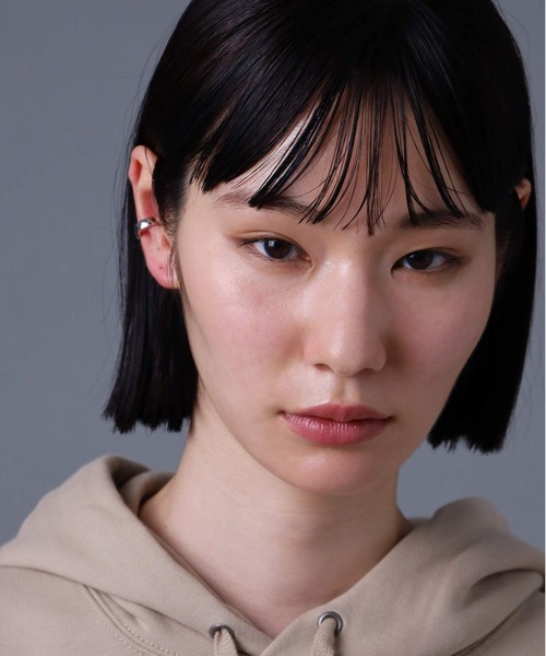 LION HEART（ライオンハート）の「【限定展開】LH-1 カッティングイヤーカフ/サージカルステンレス316L（金属アレルギー対応）（イヤーカフ・メンズ・シルバー/ライトブラック・ONE SIZE）」の16枚目の写真