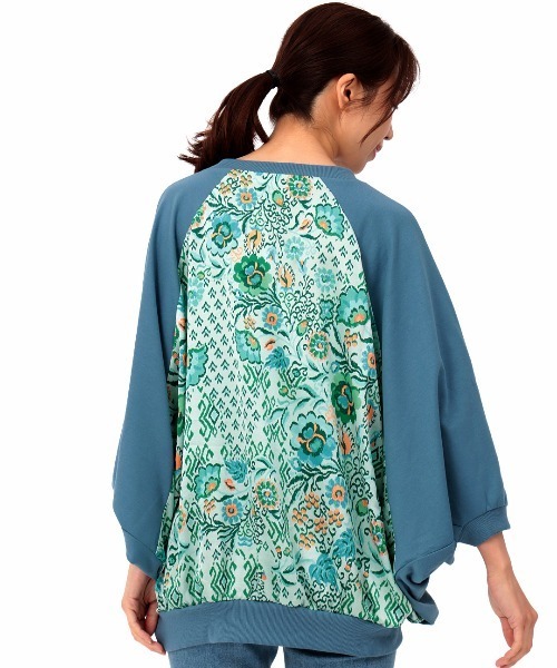 チチカカ（チチカカ）の「kasaneスリーブプルオーバー（スウェット・レディース・オフホワイト/ブルー/ブラウン・FREE）」の17枚目の写真