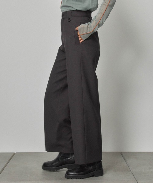 PUBLIC TOKYO（パブリックトウキョウ）の「【セットアップ対応】ワイドセミテーパートパンツ（その他パンツ・レディース・カーキ/ダークグレー・FREE）」の7枚目の写真