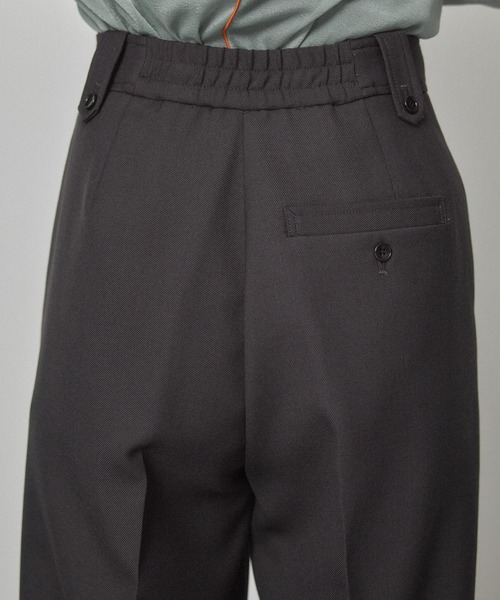 PUBLIC TOKYO（パブリックトウキョウ）の「【セットアップ対応】ワイドセミテーパートパンツ（その他パンツ・レディース・カーキ/ダークグレー・FREE）」の17枚目の写真