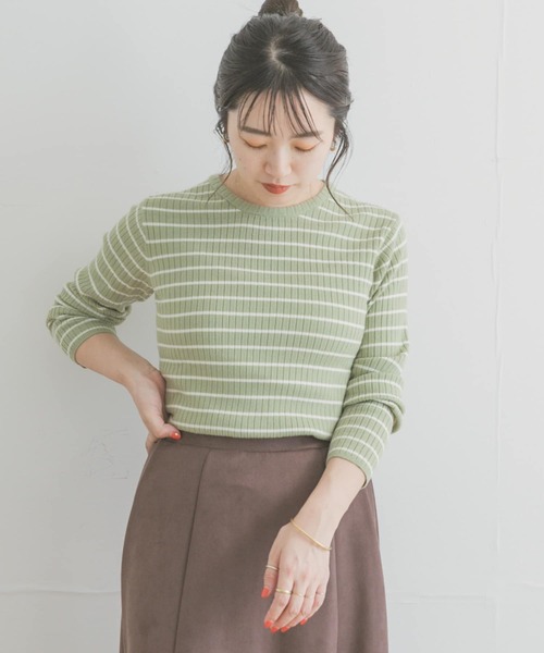 ITEMS URBANRESEARCH（アイテムズ アーバンリサーチ）の「モチモチボーダーニット（ニット/セーター・レディース・ブラック/ブラウン/オフホワイト/カーキ・FREE）」の8枚目の写真