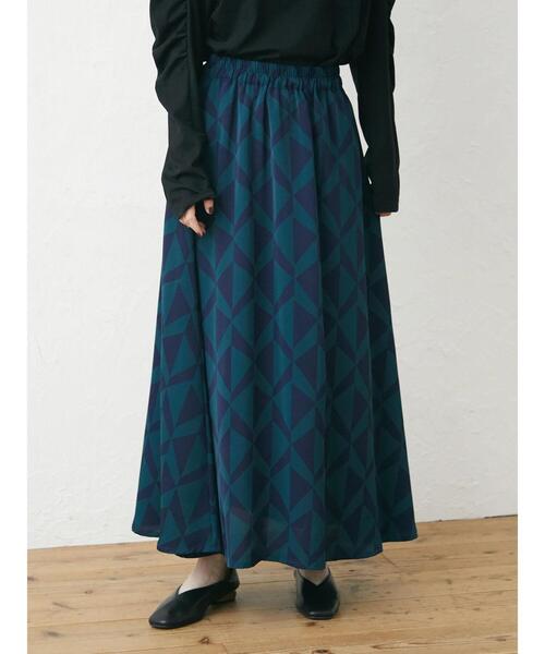 Green Parks(グリーンパークス)の「・ELENCARE DUE ジオメトリックptスカート(スカート・レディース・ブラック/グリーン・FREE)」の21枚目の写真