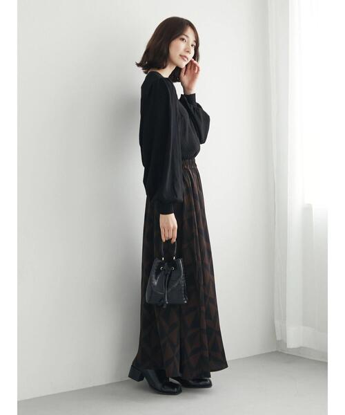 Green Parks(グリーンパークス)の「・ELENCARE DUE ジオメトリックptスカート(スカート・レディース・ブラック/グリーン・FREE)」の13枚目の写真