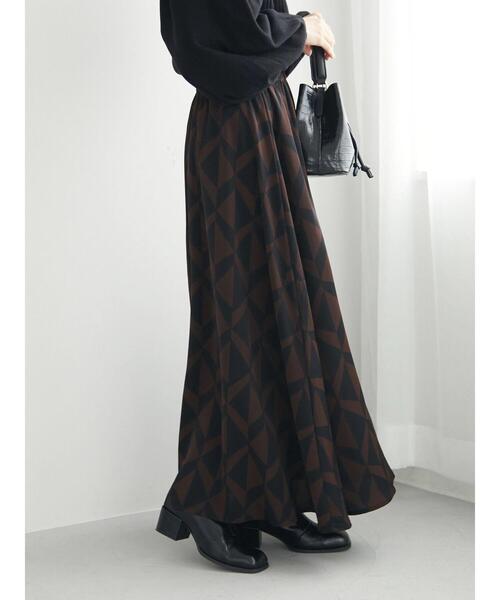 Green Parks(グリーンパークス)の「・ELENCARE DUE ジオメトリックptスカート(スカート・レディース・ブラック/グリーン・FREE)」の12枚目の写真