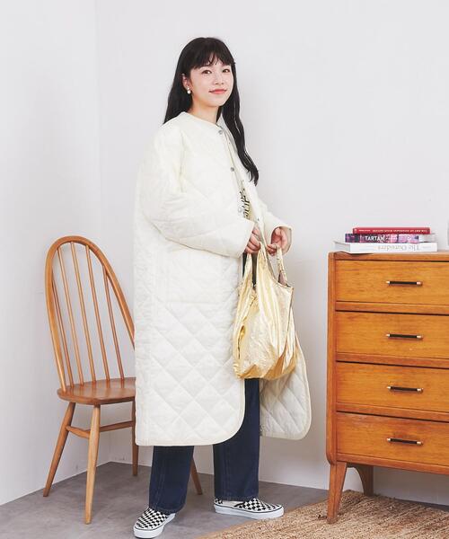 coen（コーエン）の「Bollington（ボリントン）キルティングロングジャケット（ダウンジャケット/コート・レディース・ブラック/オフホワイト・L/M）」の6枚目の写真