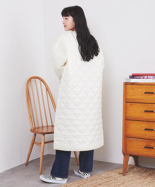 coen（コーエン）の「Bollington（ボリントン）キルティングロングジャケット（ダウンジャケット/コート・レディース・ブラック/オフホワイト・L/M）」の4枚目の写真