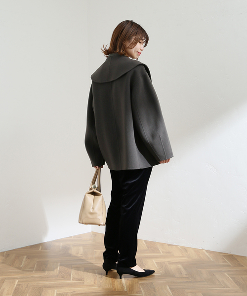 La TOTALITE（ラトータリテ）の「ウールナイロン リバーショールコート